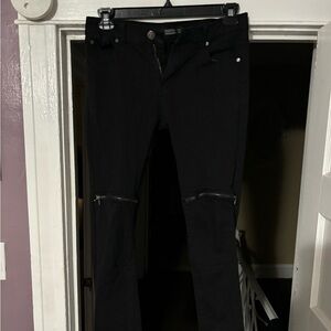 Men’s black jeans
